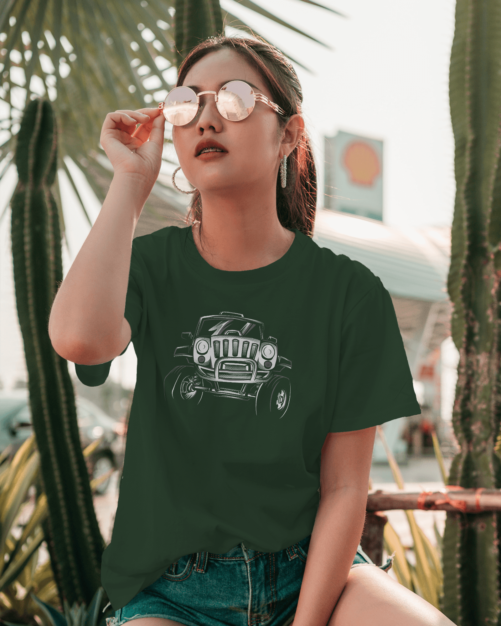 Vintage Hot Rod Women's Graphic T-Shirt — Classic Car Retro Streetwear Tee