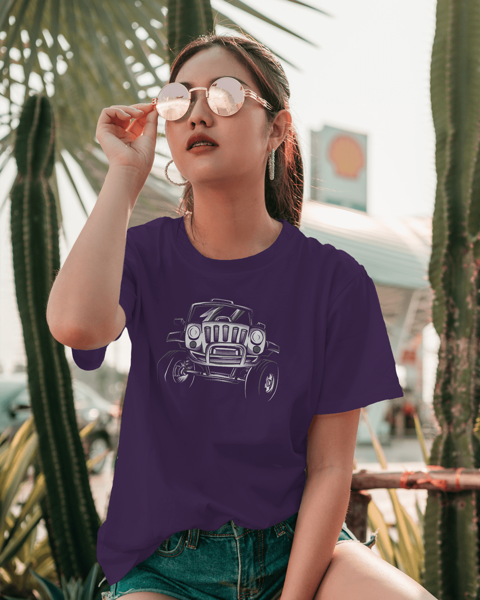 Vintage Hot Rod Women's Graphic T-Shirt — Classic Car Retro Streetwear Tee