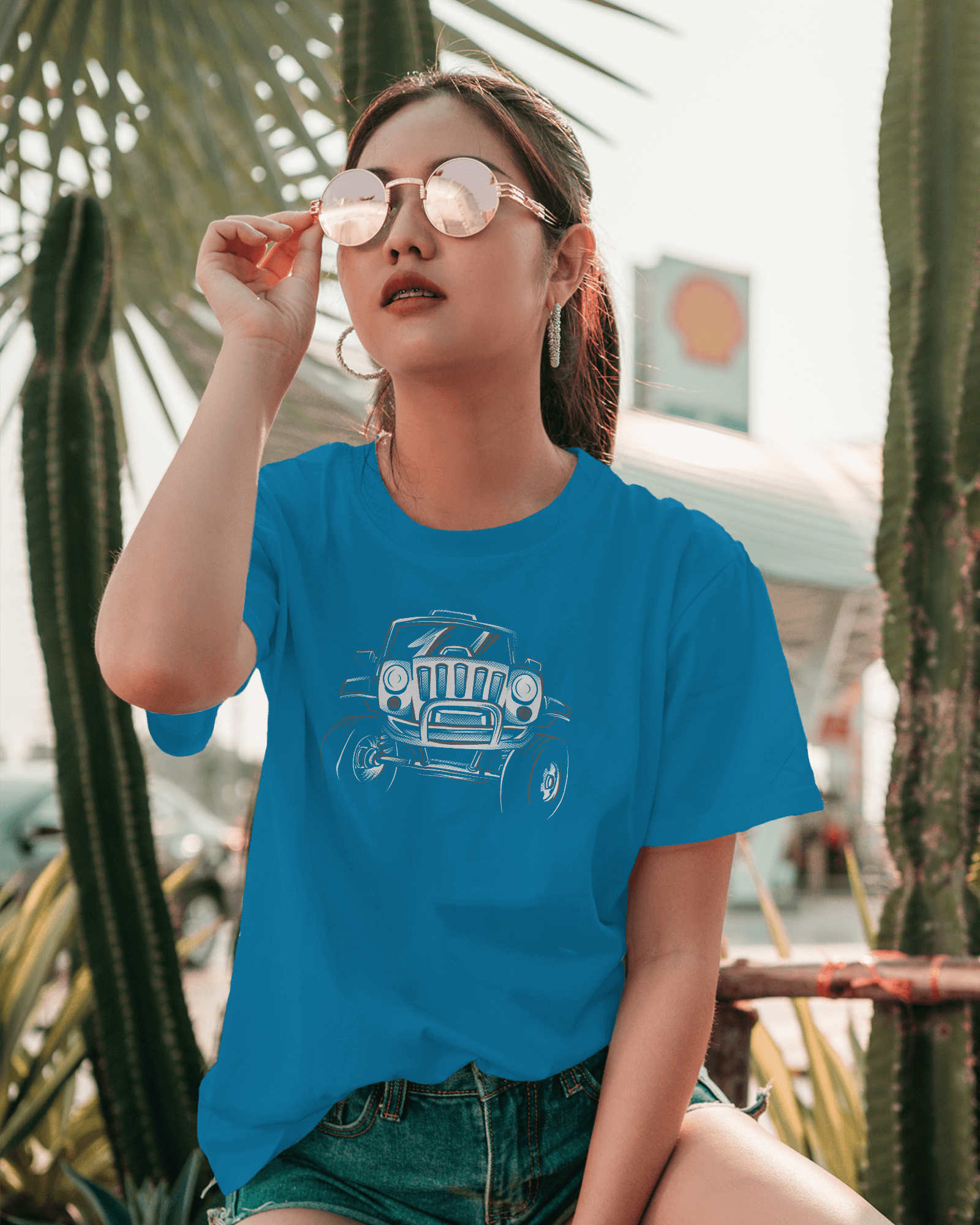 Vintage Hot Rod Women's Graphic T-Shirt — Classic Car Retro Streetwear Tee