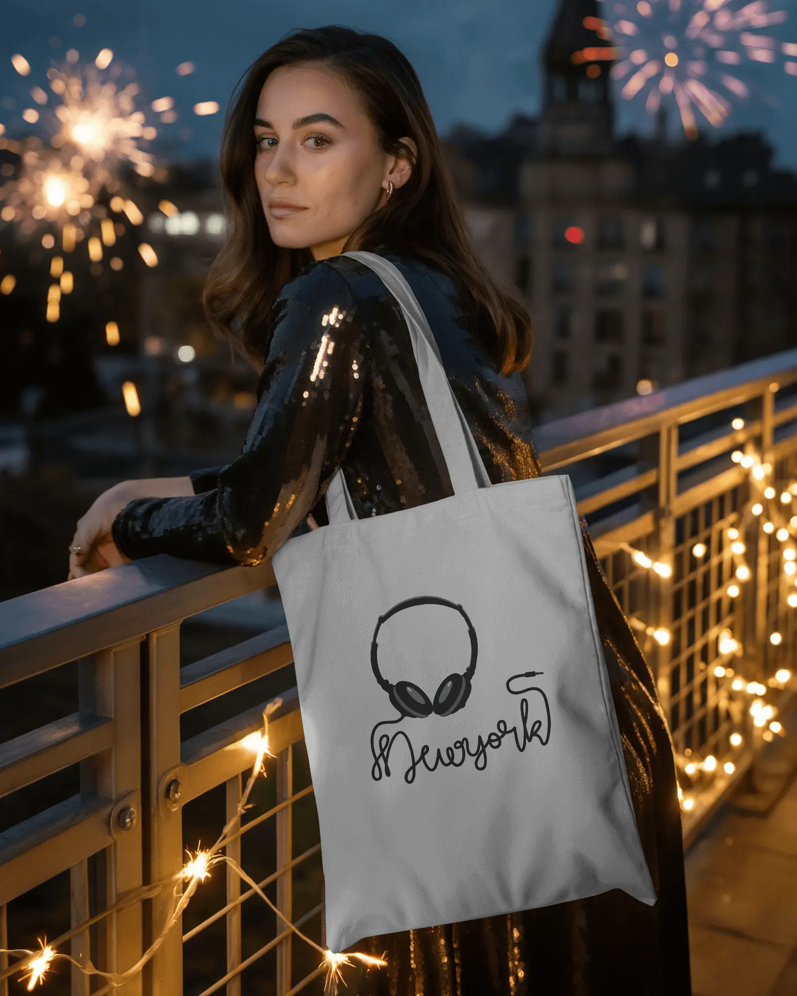 New York Headphones Canvas Tote Bag: Minimalist Music City Reusable Shopper