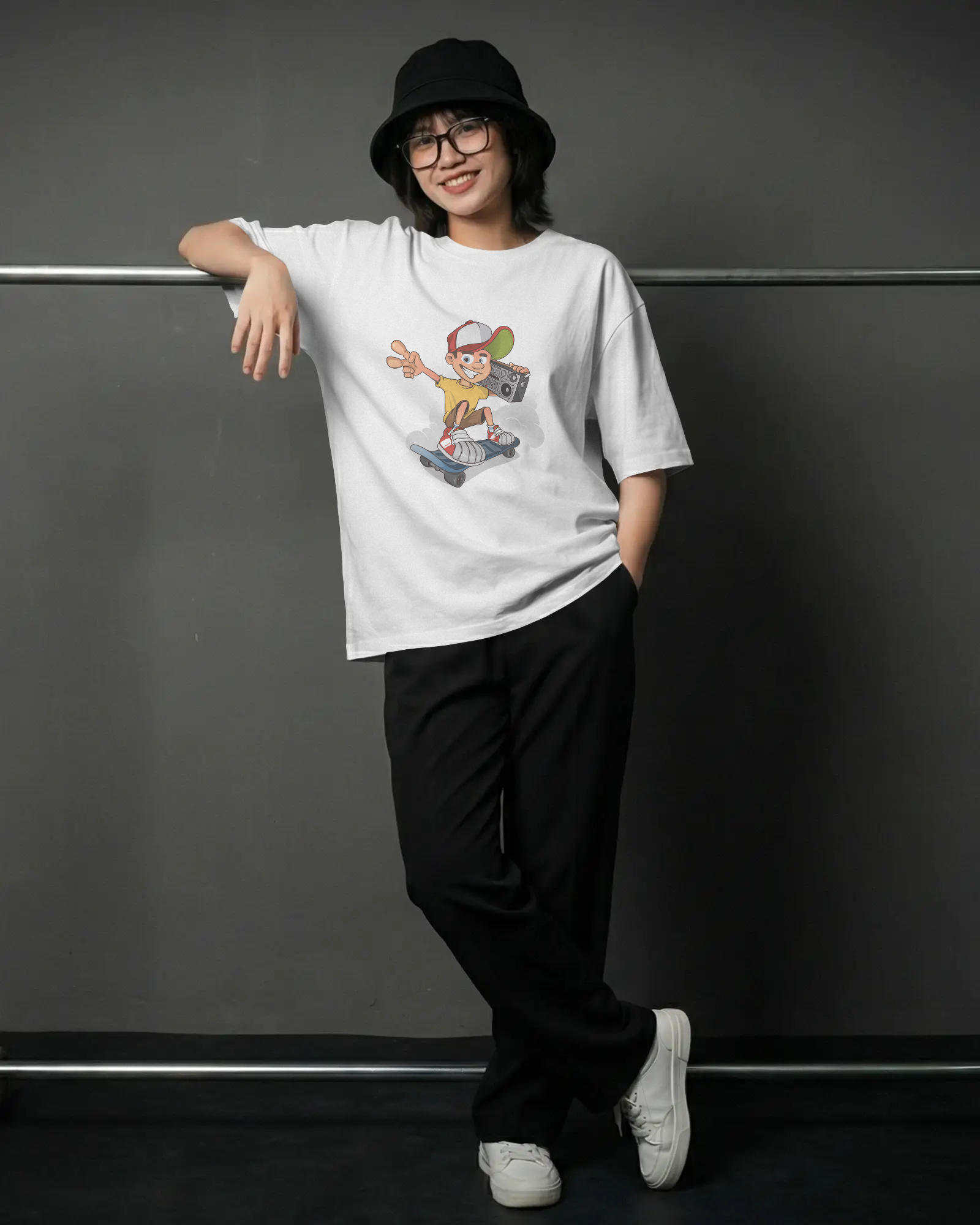 Skateboard Kid Graphic Tee – Vintage Cartoon Skateboarder T-Shirt