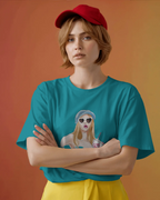 WOW Girl Graphic Tee — Retro Vogue Pop Art T‑Shirt