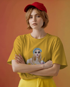 WOW Girl Graphic Tee — Retro Vogue Pop Art T‑Shirt